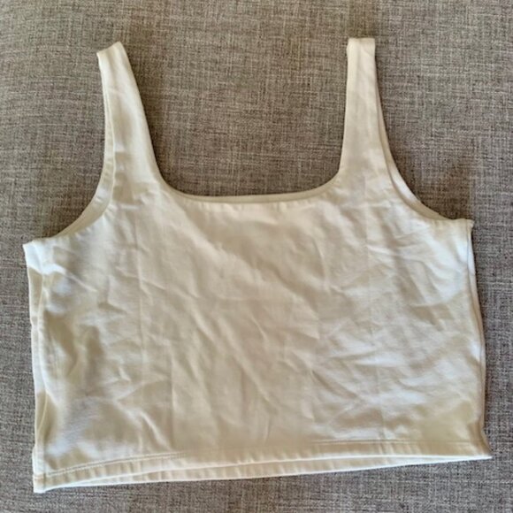 NWOT GAP Ivory Crop Tank - Picture 1 of 3